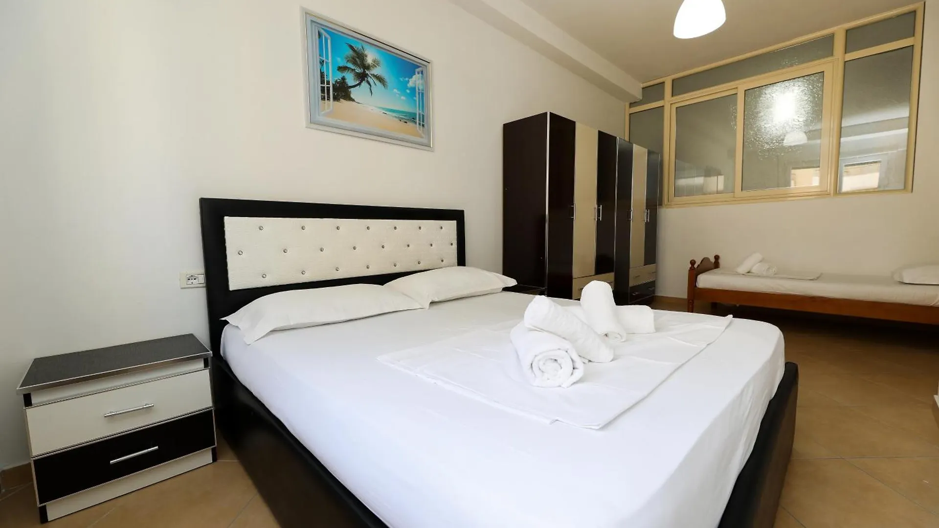 Noa Apartments Vlorë 0*,  Albania